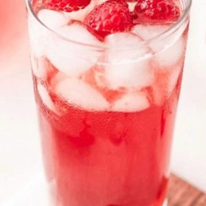 strawberry-raspberry-ginger-tea